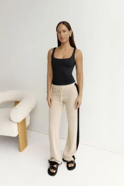BASE Everyday Staple Singlet Top Black