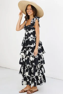 Beauty Of You Maxi Dress Black