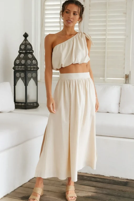 Bomi Crop Top Beige