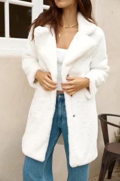 Fuzzy Feeling Coat White