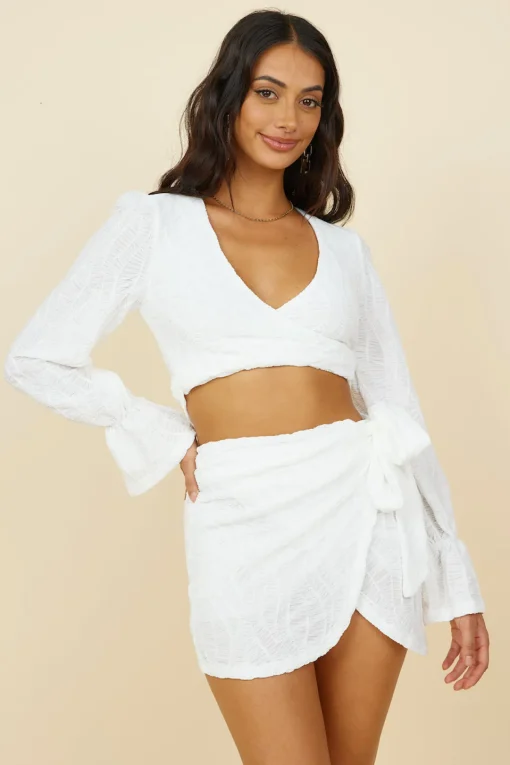 Holiday Feels Skirt White