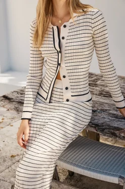 Manhattan Moment Knit Top Beige