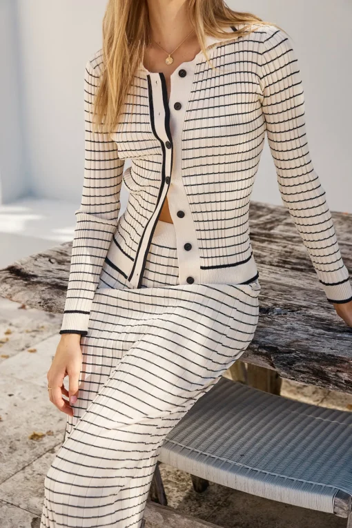 Manhattan Moment Knit Top Beige