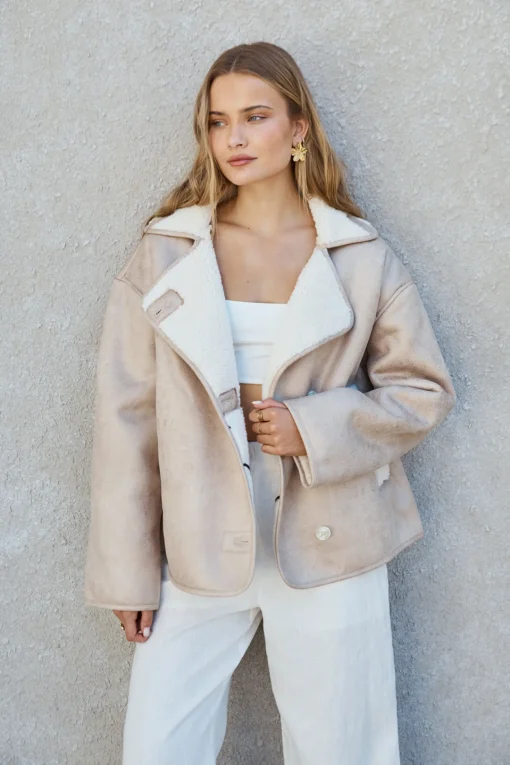 Morning Coffee Jacket Tan