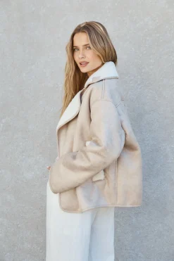 Morning Coffee Jacket Tan
