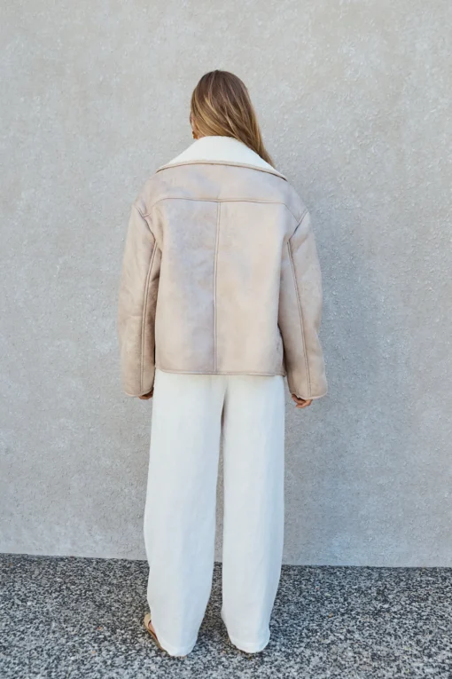 Morning Coffee Jacket Tan