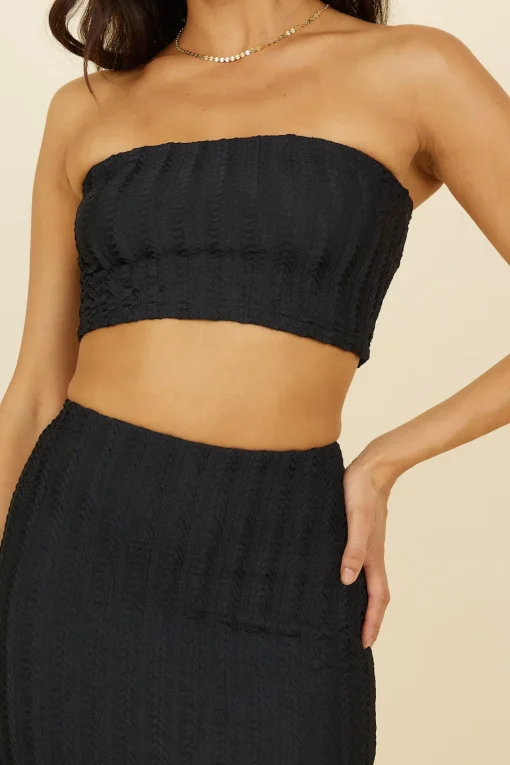 Poolside Adventure Crop Top Black
