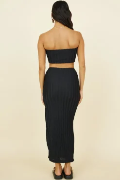 Poolside Adventure Crop Top Black
