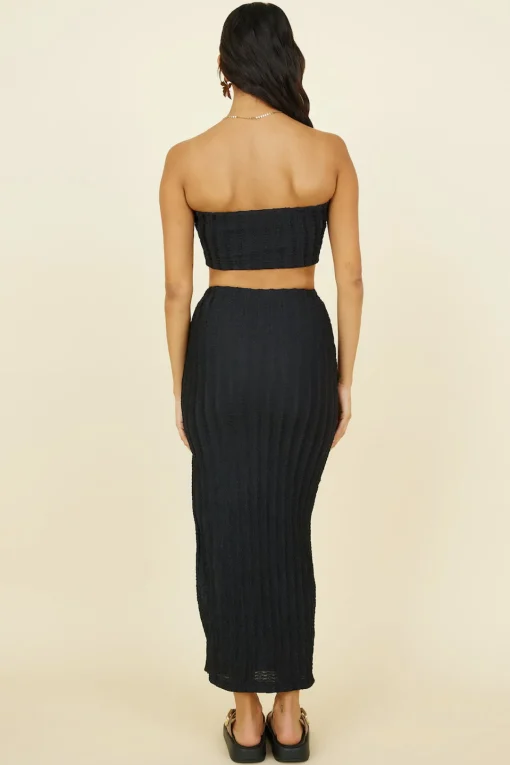 Poolside Adventure Crop Top Black
