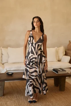 Siren Calling Maxi Dress Black