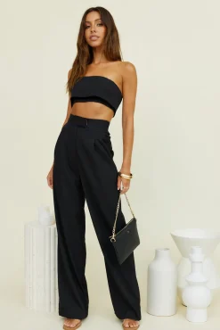Solaris Crop Top Black