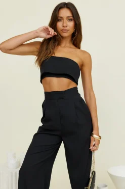 Solaris Crop Top Black