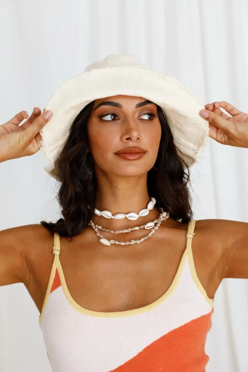 Sun Shower Bucket Hat Beige
