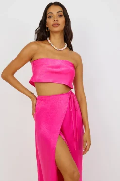 The Right Place Crop Top Pink